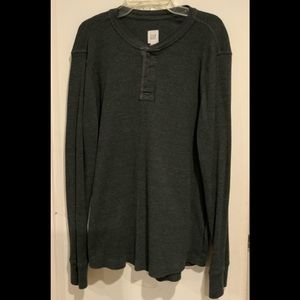 GAP long sleeve shirt